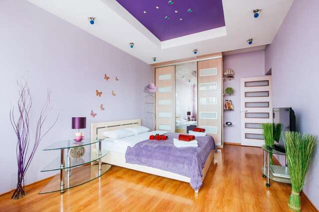 Апартаменты Apartamenty on Nezavisimosti 39 Минск-7